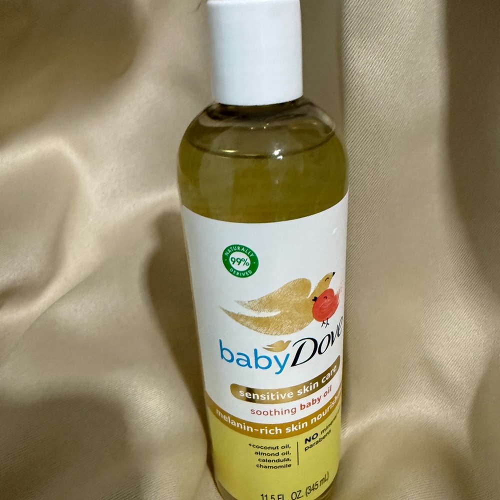 Baby Sensitive Skin Soothing Baby Oil - Yellow